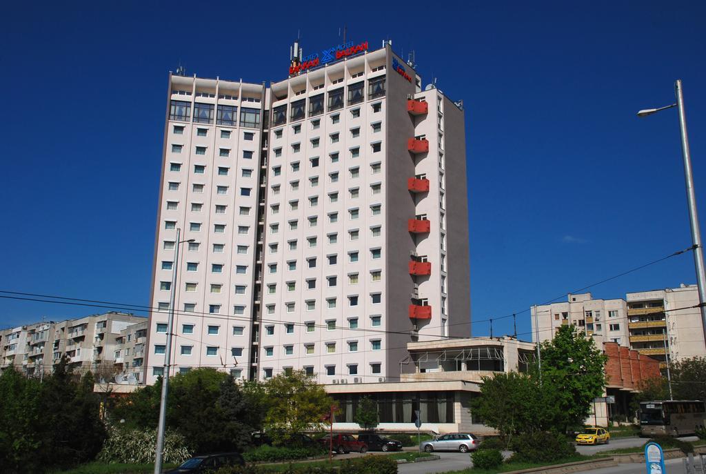 Hotel Balkan Plewen Exterior foto
